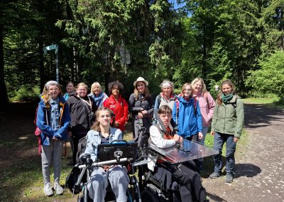 Einweihung vom Komfort · wander · weg 2: Wir treffen eine Pilgerin aus Wiesbaden.
