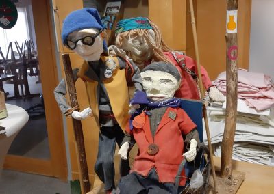 Die Krippenpilger*Innen empfangen die Pilger*innen im NfH Kohlhof.