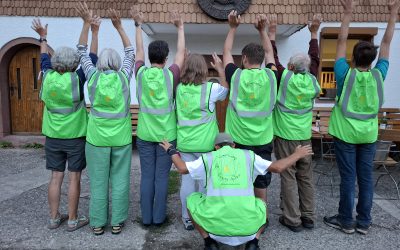 „Mai, Juni, Juli, August – weckt in uns allen die Lebens · lust“